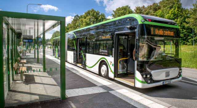 Buss som kör för BRT-linjen Citylinjen i Örebro. Foto.